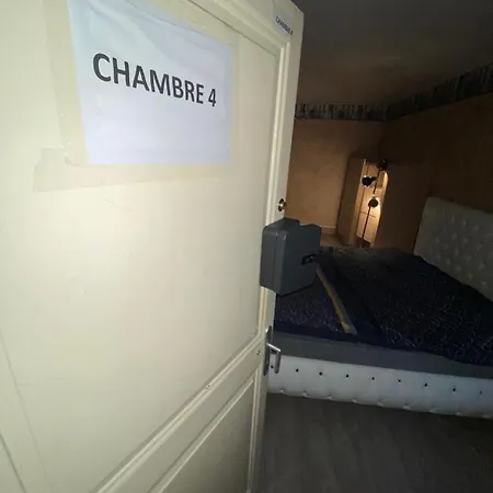 Проживание в семье Belle Maison - Tres Proche Du Luxembourg *