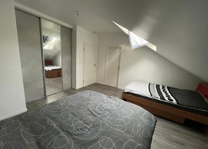 Belle Maison - Tres Proche Du Luxembourg Kwatera prywatna *